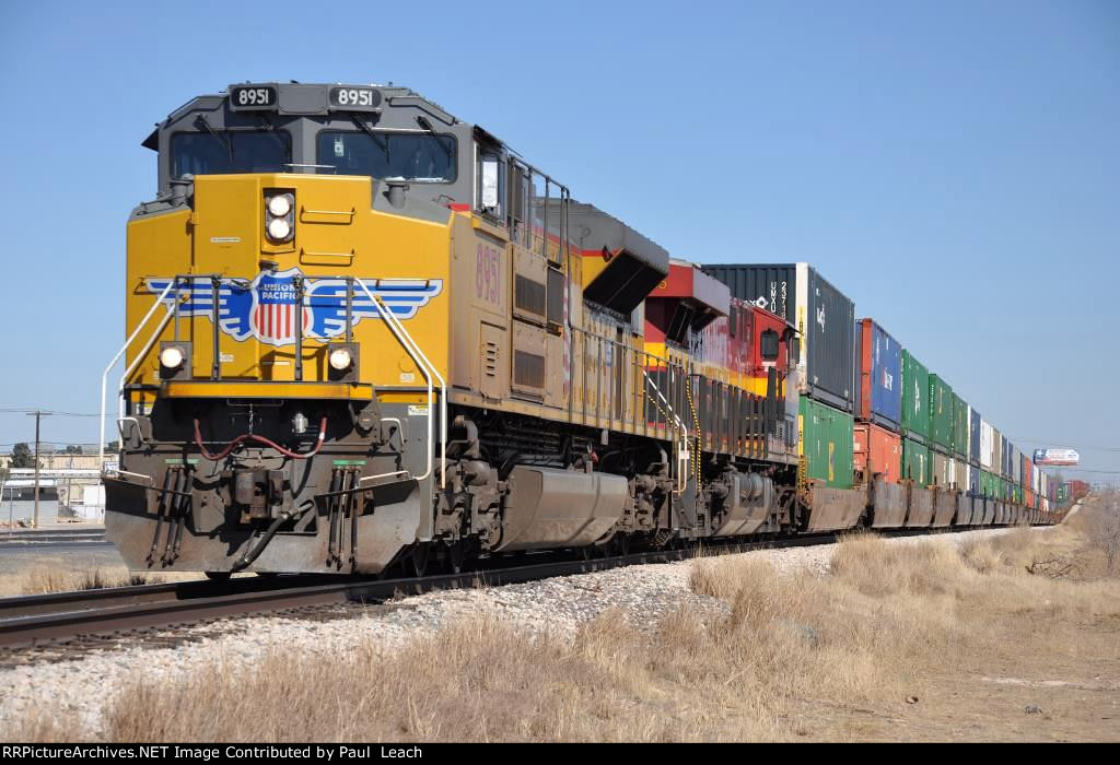 Intermodal rolls west